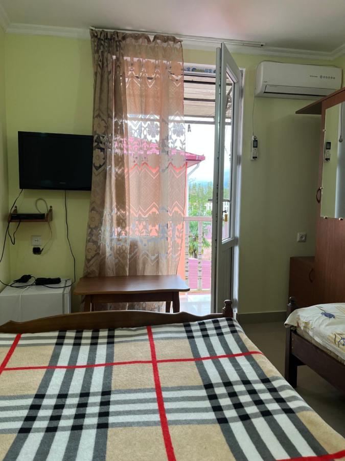 Mimino-Kongo Hotel Ureki Extérieur photo